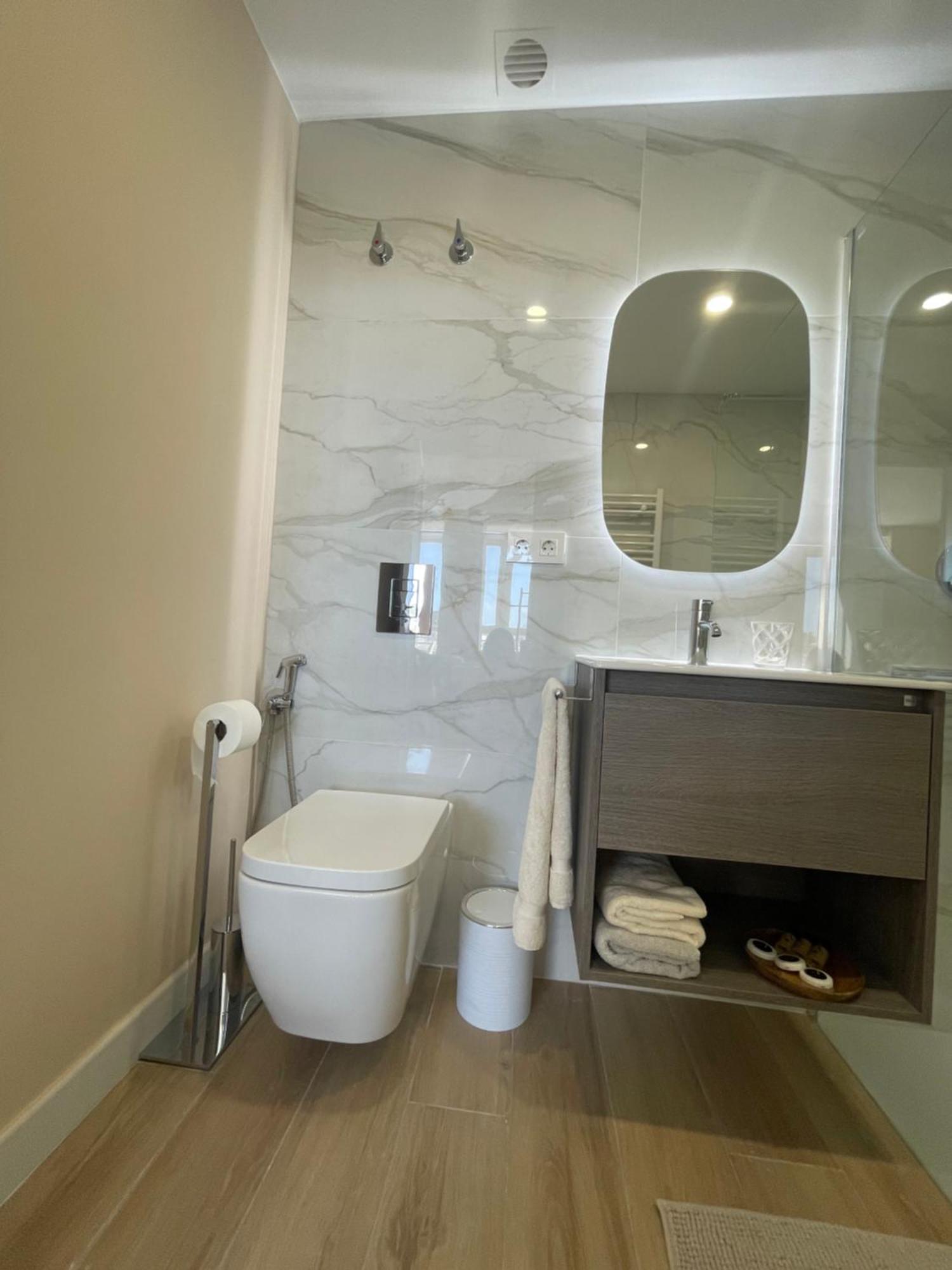 Riscal Suits Luxury Alicante Eksteriør bilde